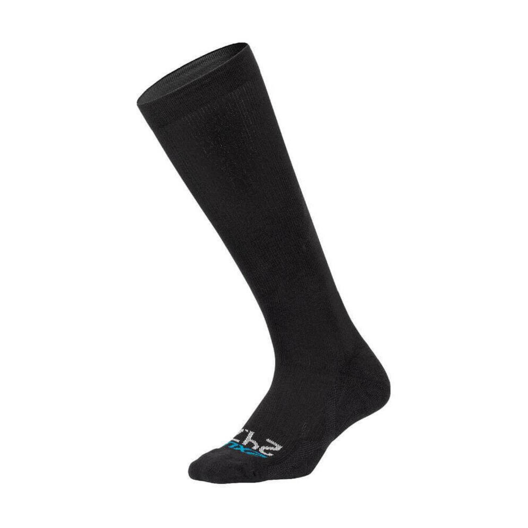 24/7 compression socks 2XU